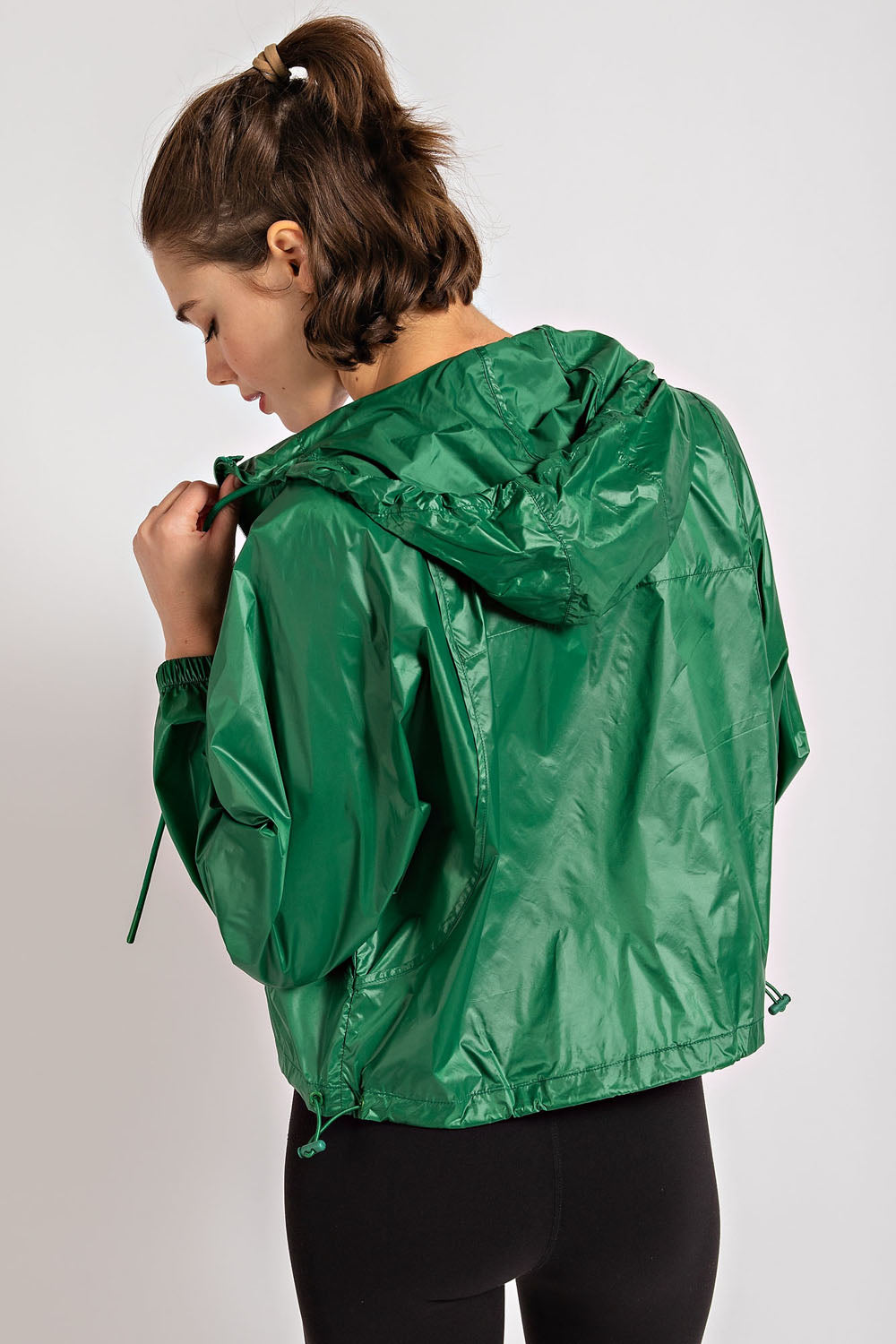 Staying Slick Jacket + Carrying Pouch in Kelly Green