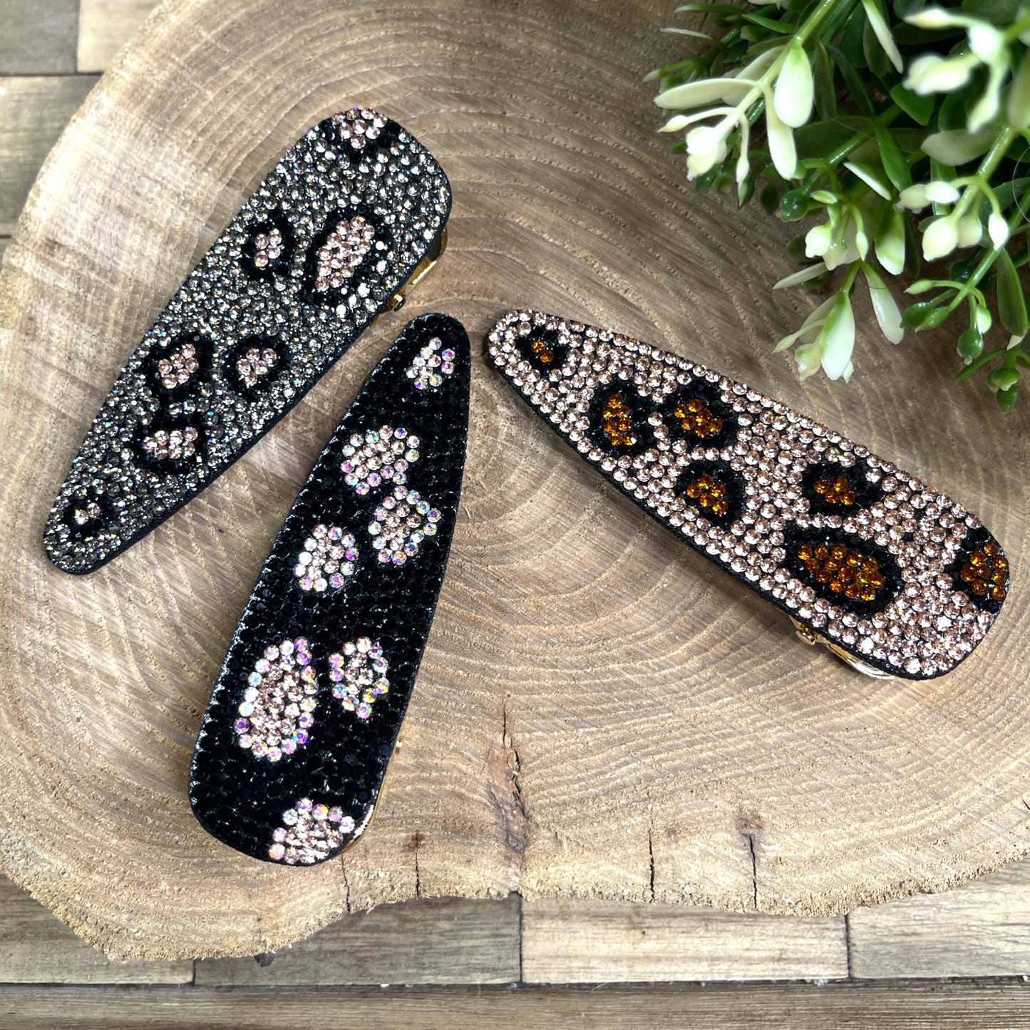 Large Roaring Hair Clips