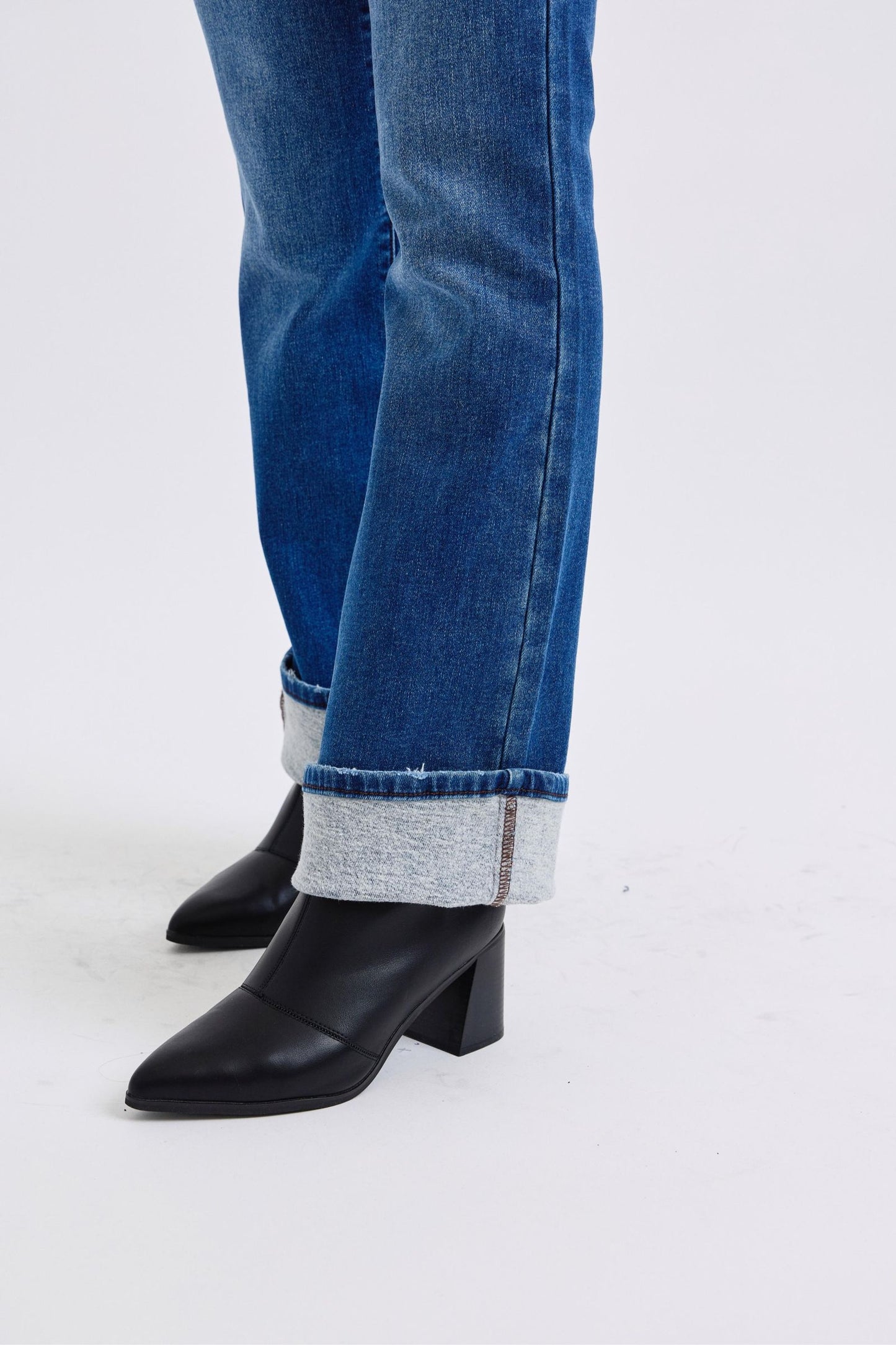 Judy Blue Bootcut Midrise Jeans