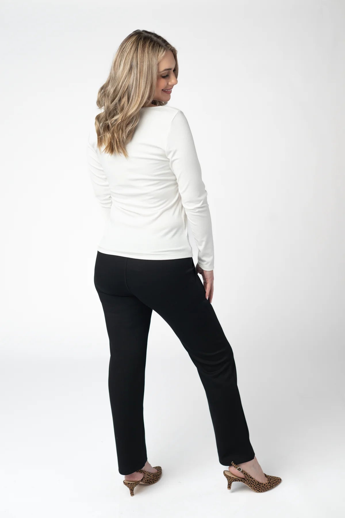 Dark Dreams Luxe Ankle Pant