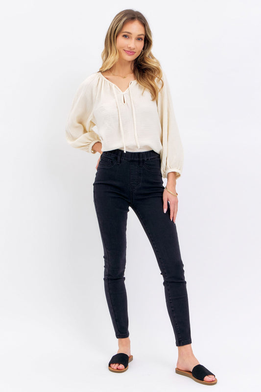 Judy Blue Black Skinny Jeans