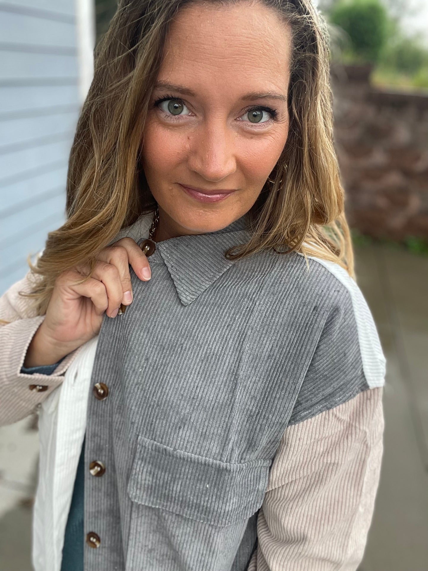 The Countryside Cord Shacket ￼